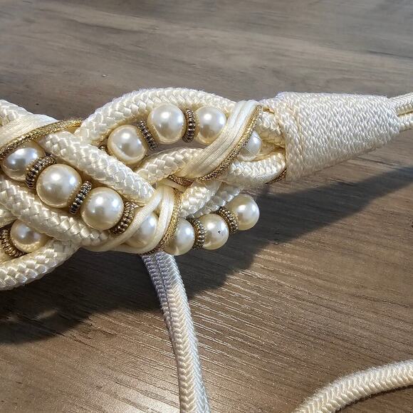Vintage 80s Belt Women Size 1X White Gold Tone Braided Woven Glam Rock Beaded - Picture 9 of 13